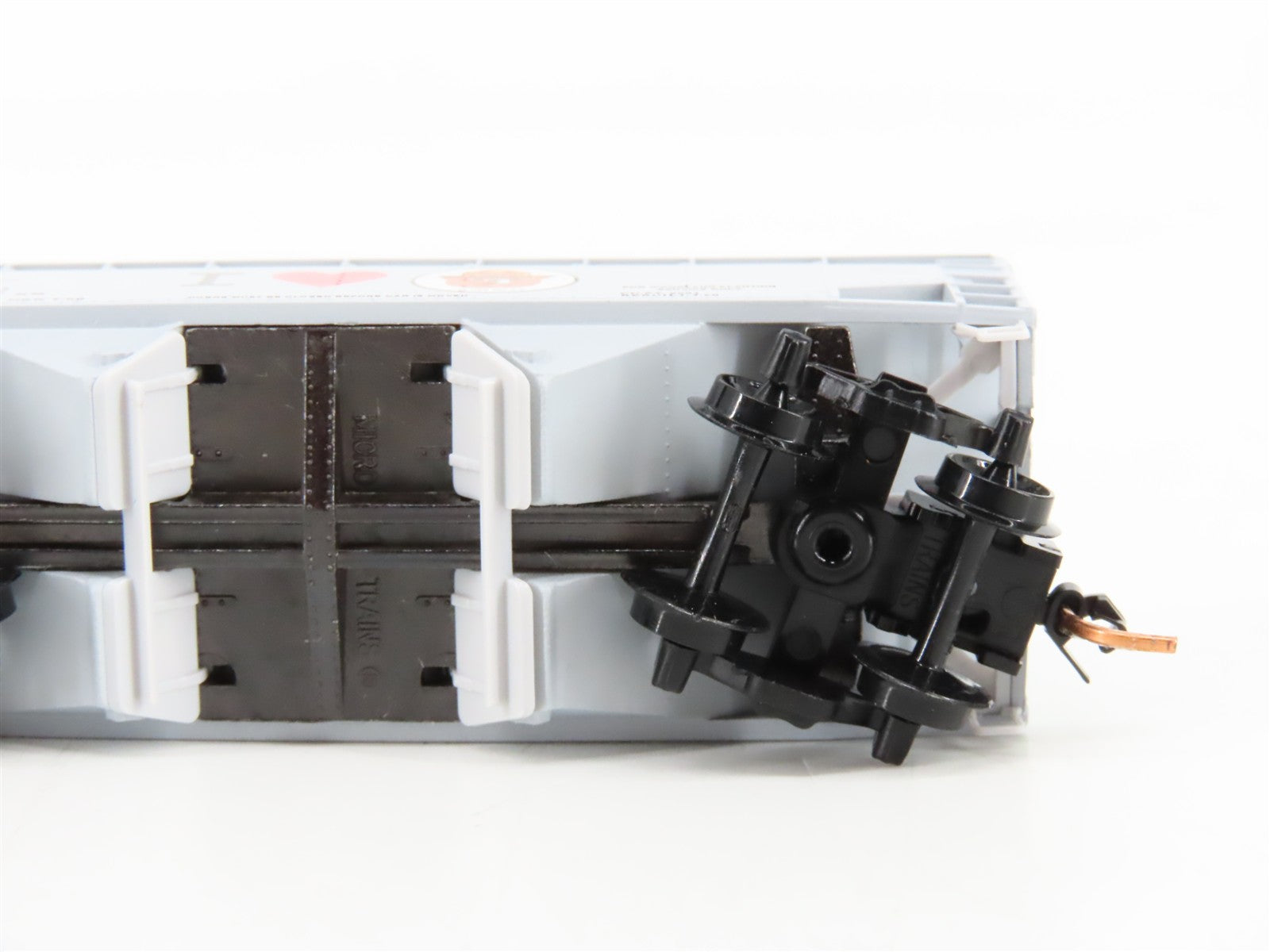 N Scale Micro-Trains MTL 55450 SBX Smokey Bear 33' 2-Bay Hopper 72000