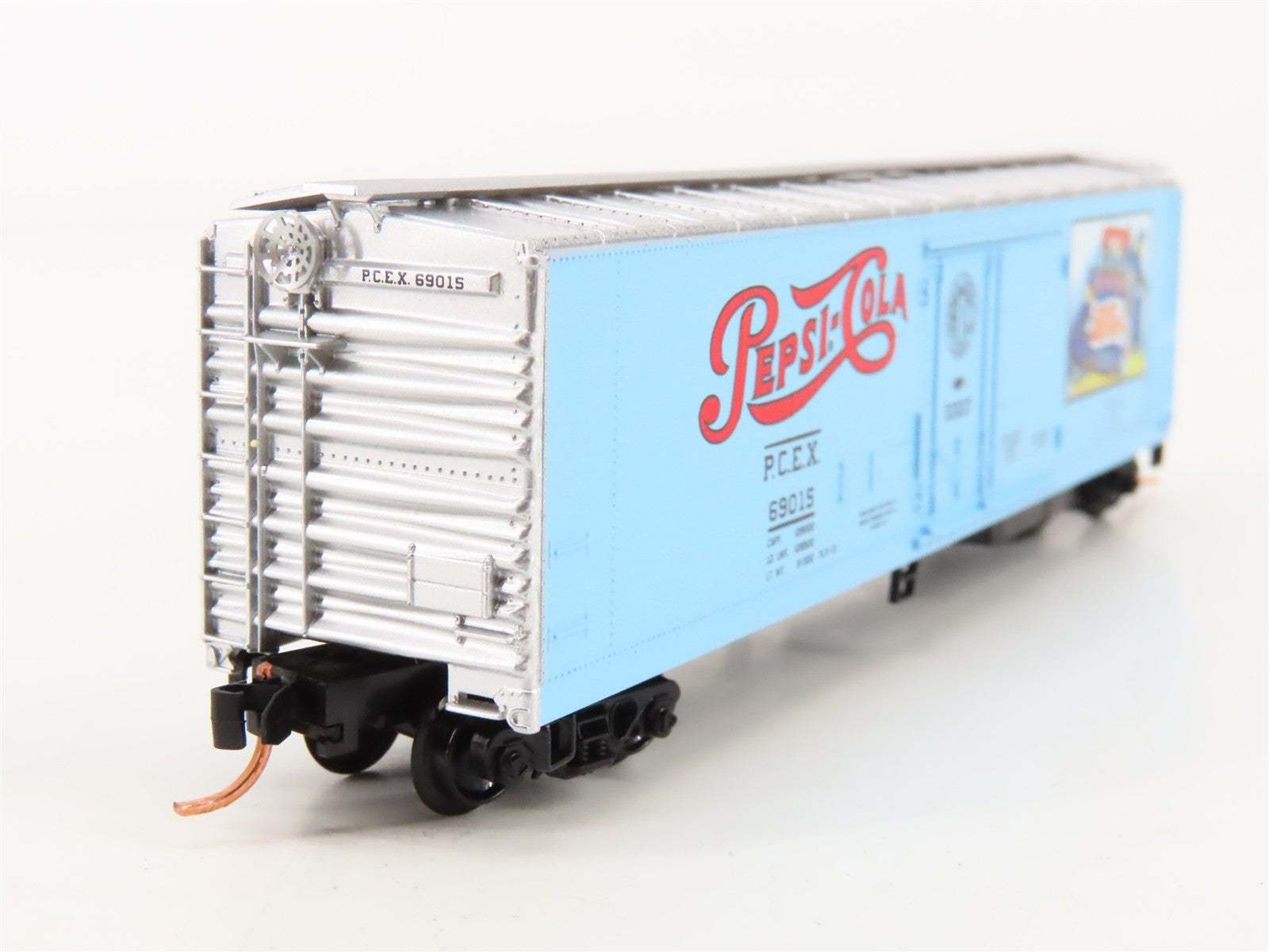 N Scale Micro-Trains MTL 69140 PCEX Pepsi-Cola Mechanical Reefer 69015