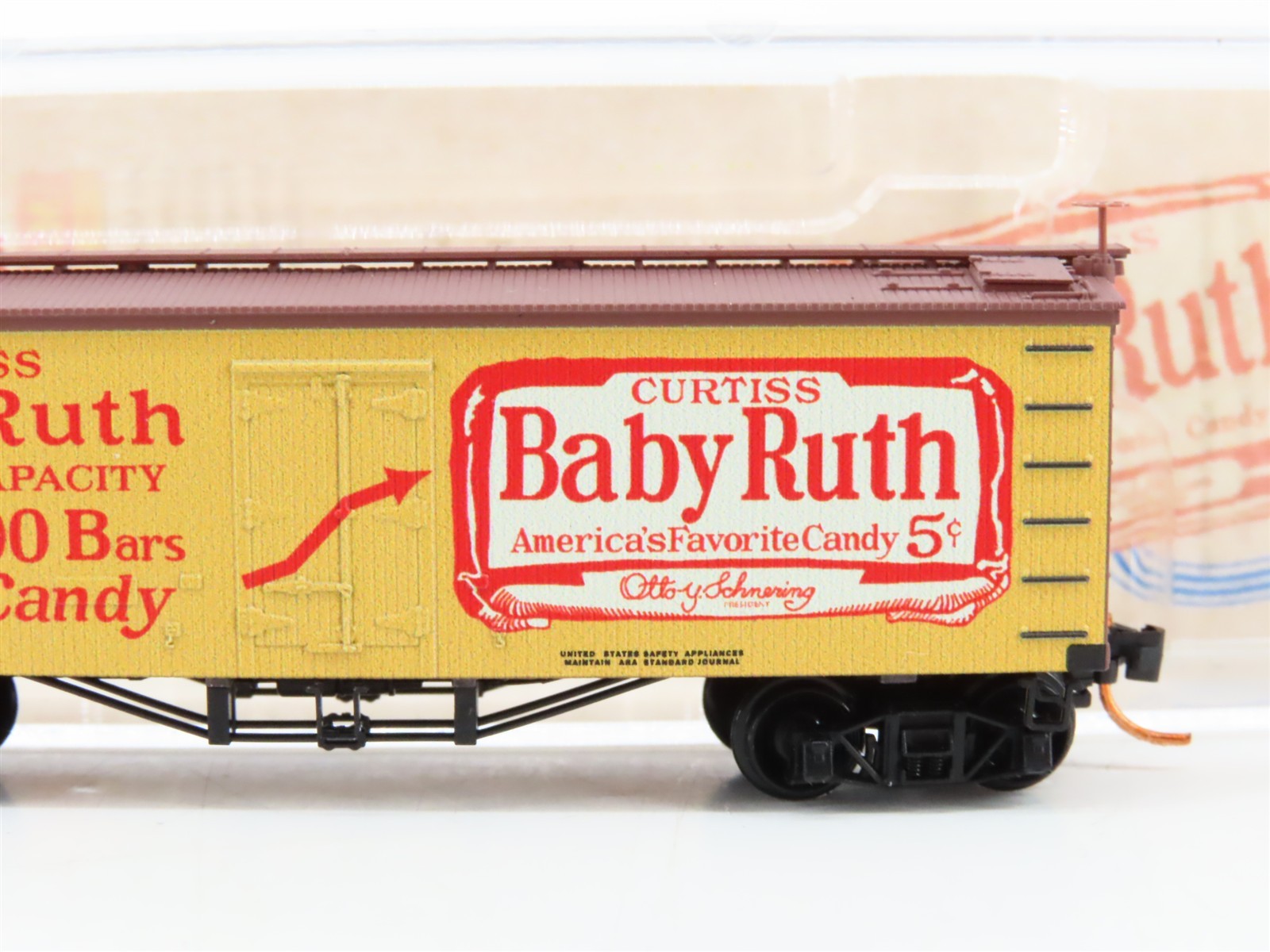 N Scale Micro-Trains MTL 05800220 NADX Nestle Baby Ruth #3 Wood Reefer 4530 RTR