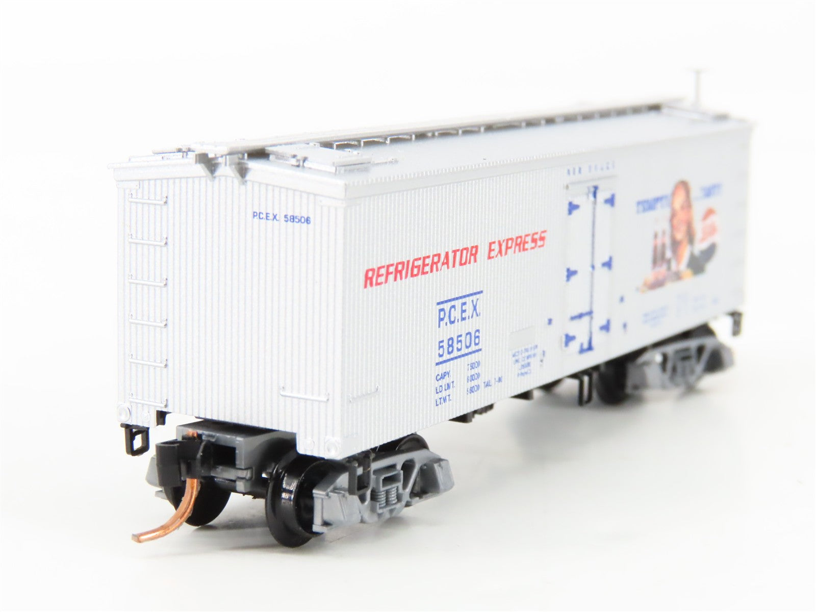 N Scale Micro-Trains MTL 58560 PCEX Pepsi-Cola 36' Wood Sheathed Ice Reefer RTR