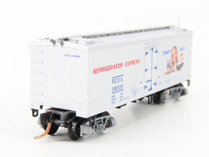 N Scale Micro-Trains MTL 58560 PCEX Pepsi-Cola 36' Wood Sheathed Ice Reefer RTR