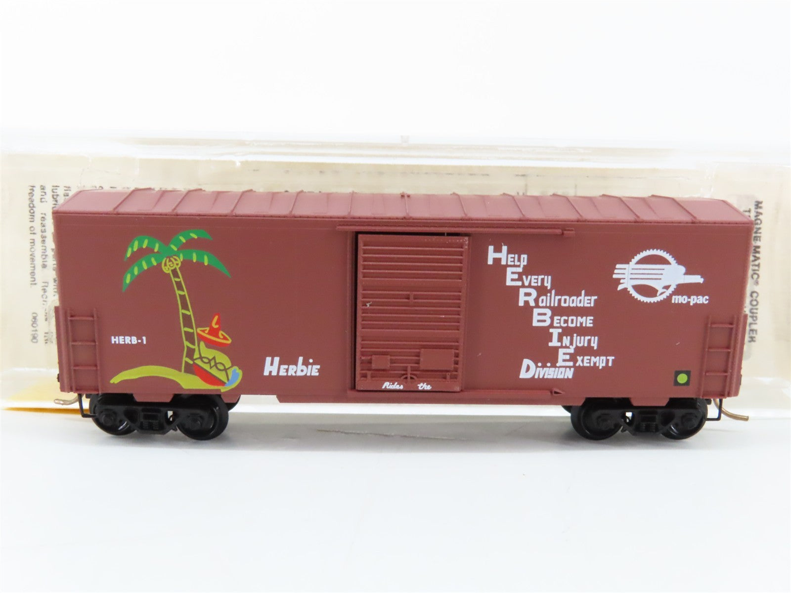 N Scale Micro-Trains MTL 24220 Herbie Mo-Pac 40' Single Door Box Car HERB-1 RTR