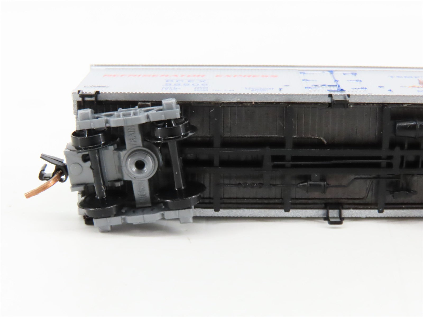 N Scale Micro-Trains MTL 58560 PCEX Pepsi-Cola 36' Wood Sheathed Ice Reefer RTR