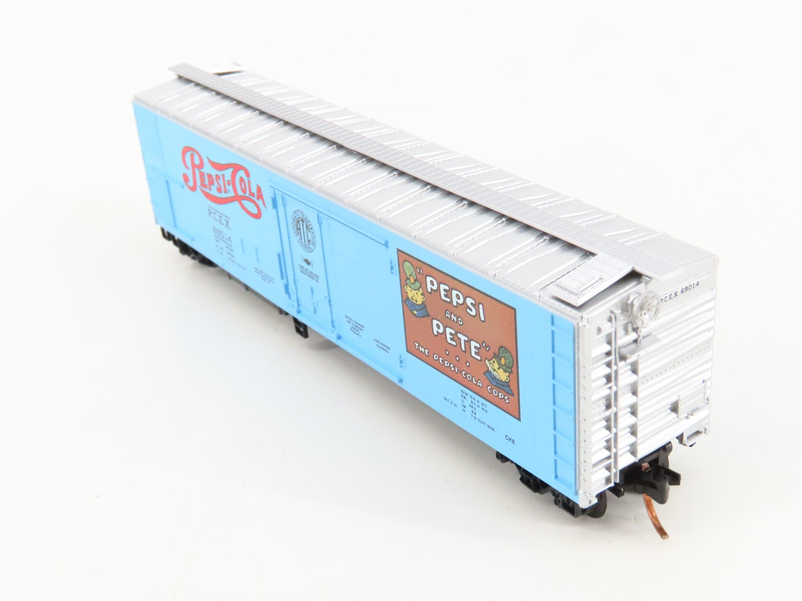 N Scale Micro-Trains MTL 69130 PCEX Pepsi-Cola 51' Mechanical Reefer 69014 RTR