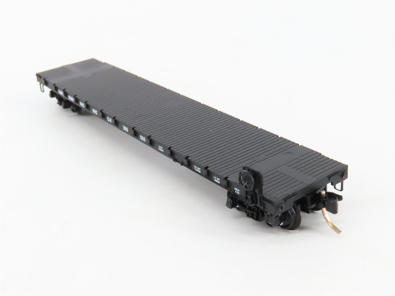 N Scale Micro-Trains MTL 44040 CP Canadian Pacific 50' Flat Car 300055 RTR