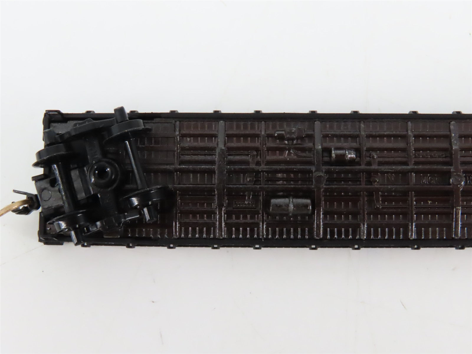 N Scale Micro-Trains MTL 44040 CP Canadian Pacific 50' Flat Car 300055 RTR