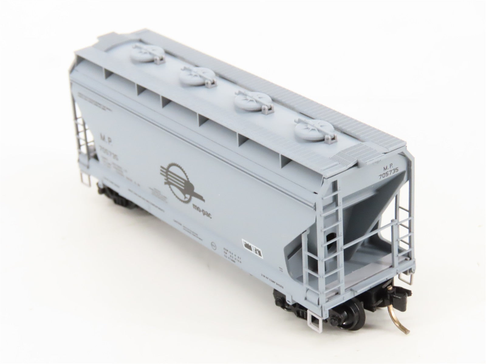 N Scale Micro-Trains MTL 92030 Missouri Pacific 2-Bay ACF Centerflow Hopper RTR