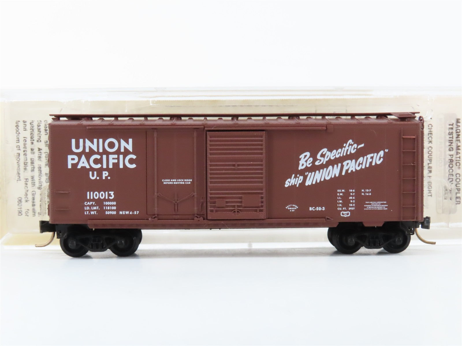 N Scale Micro-Trains MTL 22030 UP Union Pacific 40' Box Car 110013 RTR