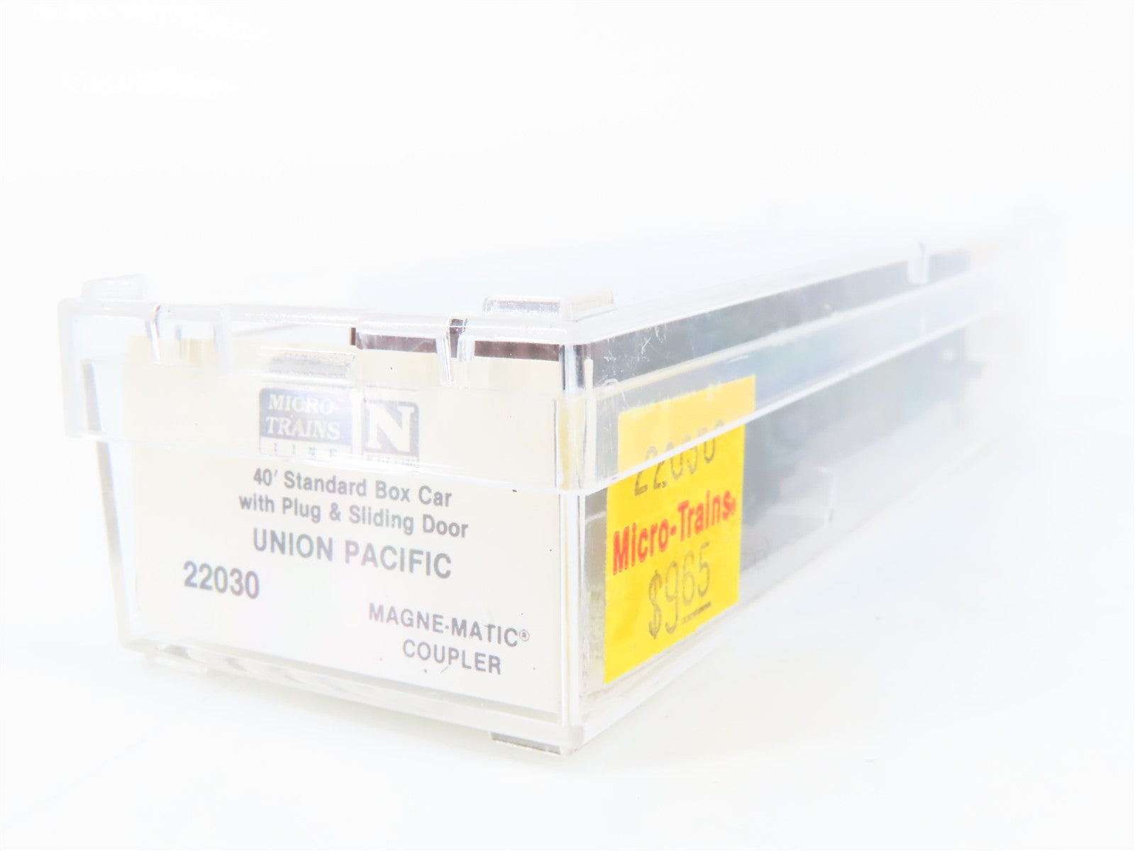 N Scale Micro-Trains MTL 22030 UP Union Pacific 40' Box Car 110013 RTR