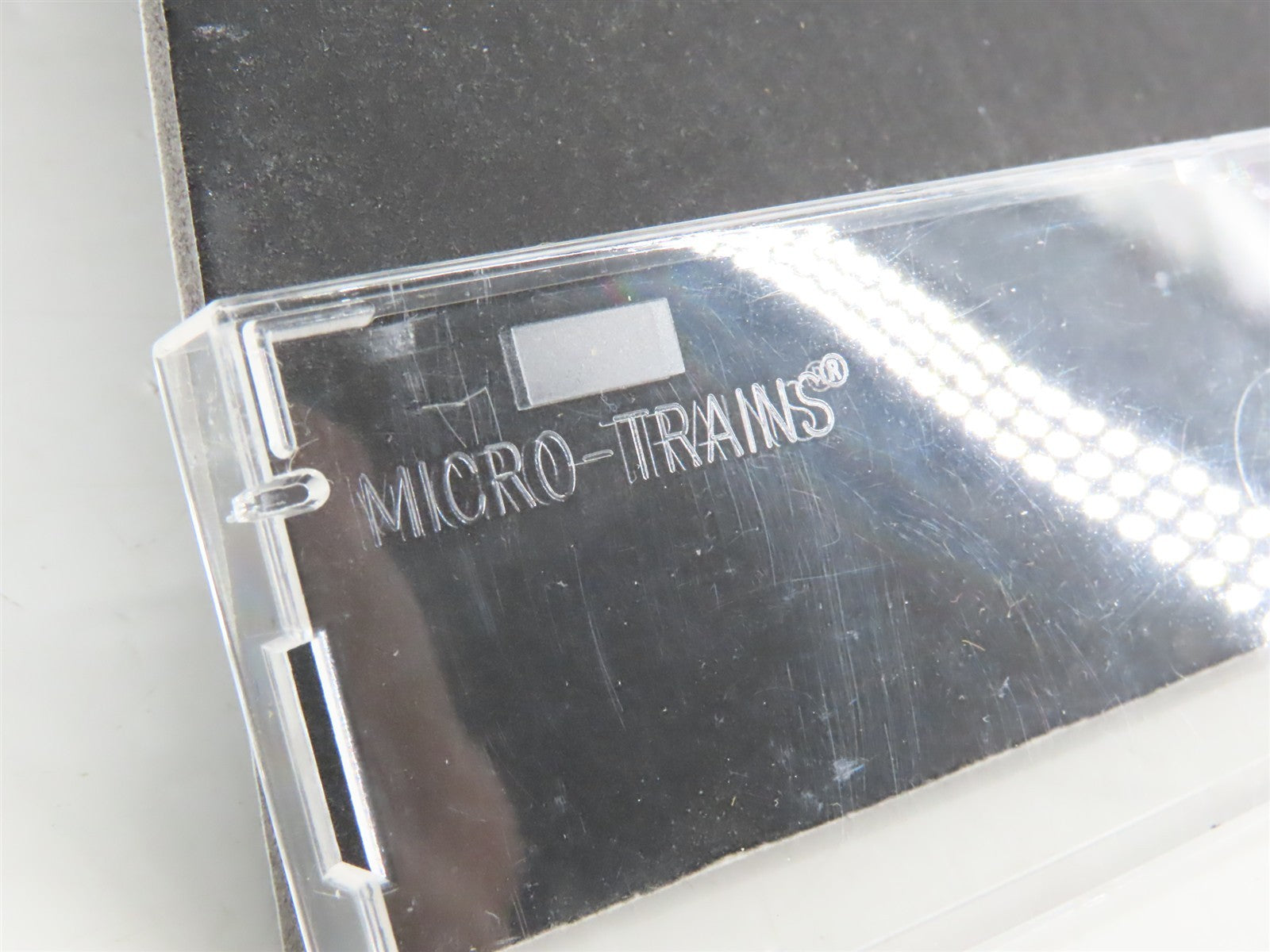 N Scale Micro-Trains MTL 24110 OP&E Oregon Pacific & Eastern 40' Boxcar 1032 RTR