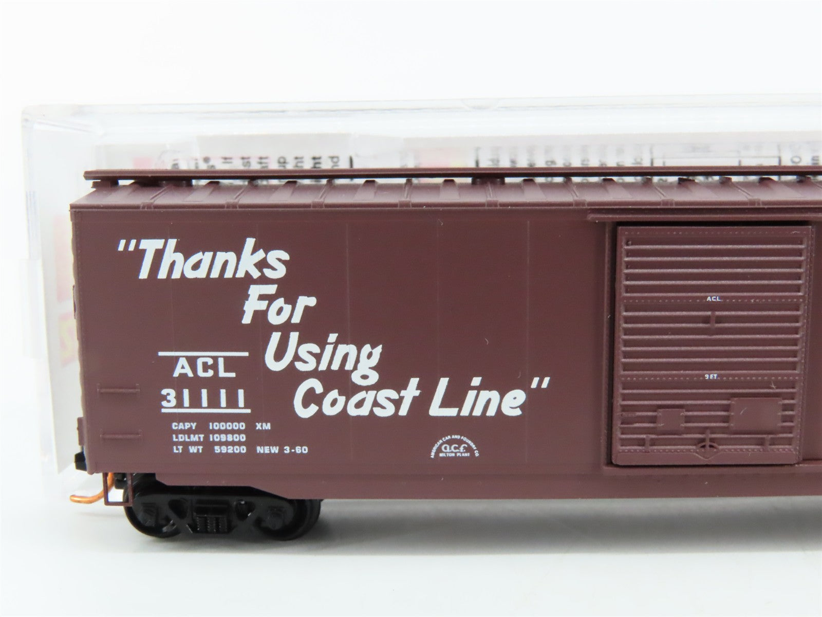 N Scale Micro-Trains MTL 03100140 ACL Atlantic Coast Line 50' Box Car 31111 RTR