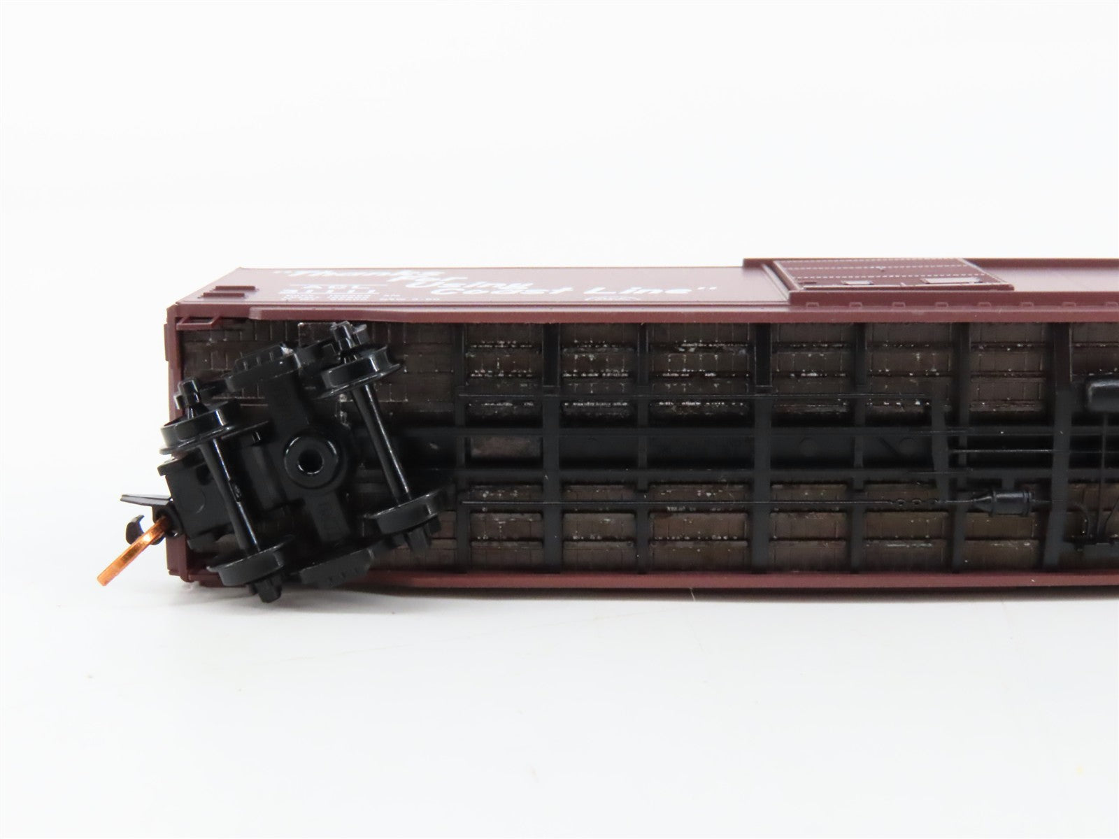N Scale Micro-Trains MTL 03100140 ACL Atlantic Coast Line 50' Box Car 31111 RTR