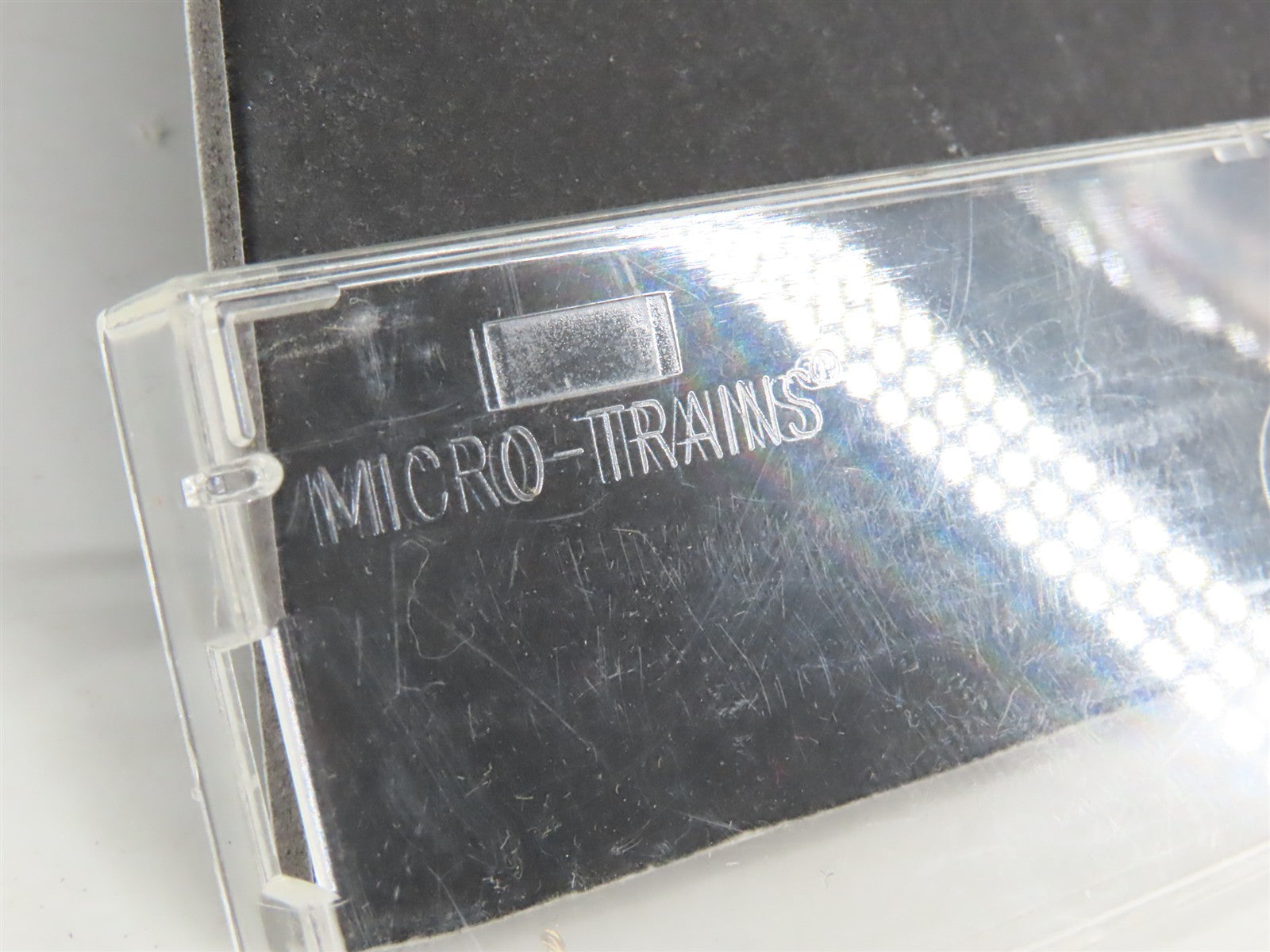 N Scale Micro-Trains MTL 65540 FP Smokey Bear 39' Single Dome Tank Car RTR
