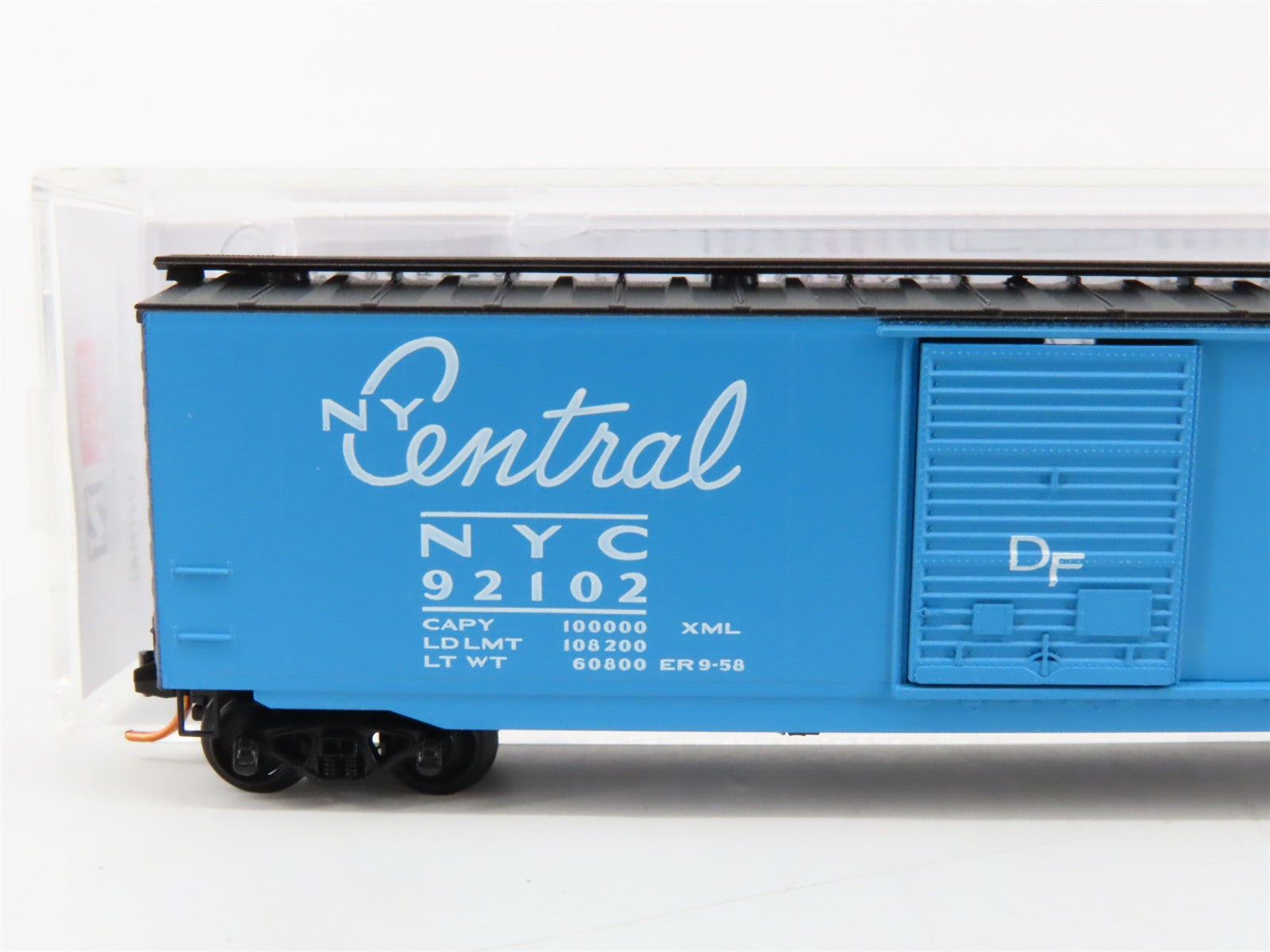 N Scale Micro-Trains MTL 03100310 NYC New York Central 50' Box Car 92102 RTR