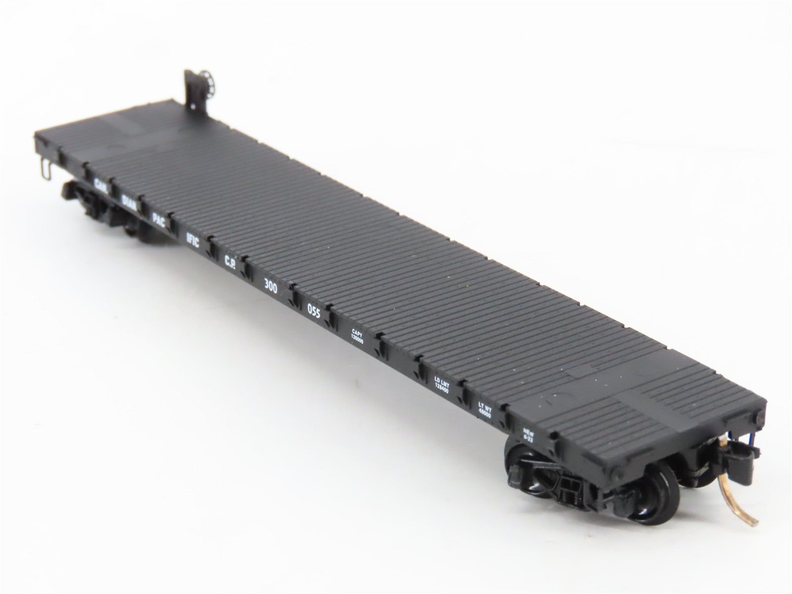 N Scale Micro-Trains MTL 44040 CP Canadian Pacific 50' Flat Car 300055 RTR