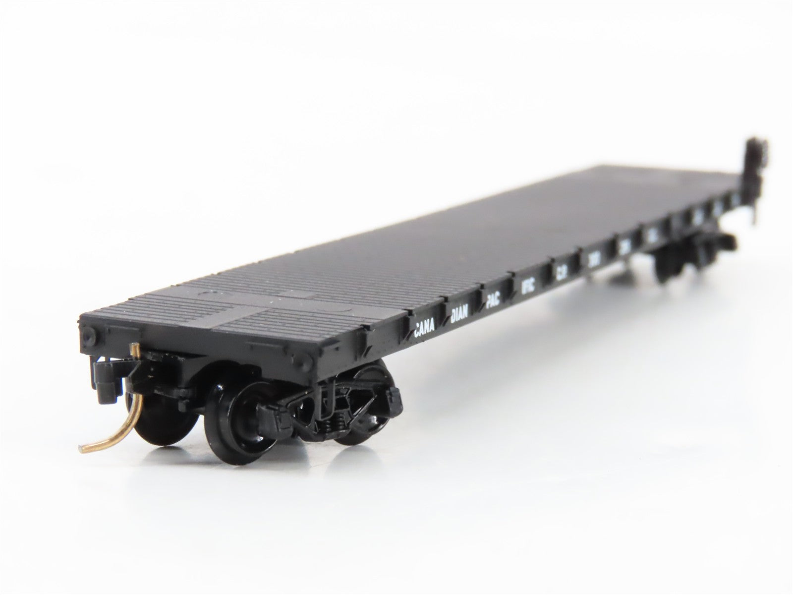 N Scale Micro-Trains MTL 44040 CP Canadian Pacific 50' Flat Car 300055 RTR