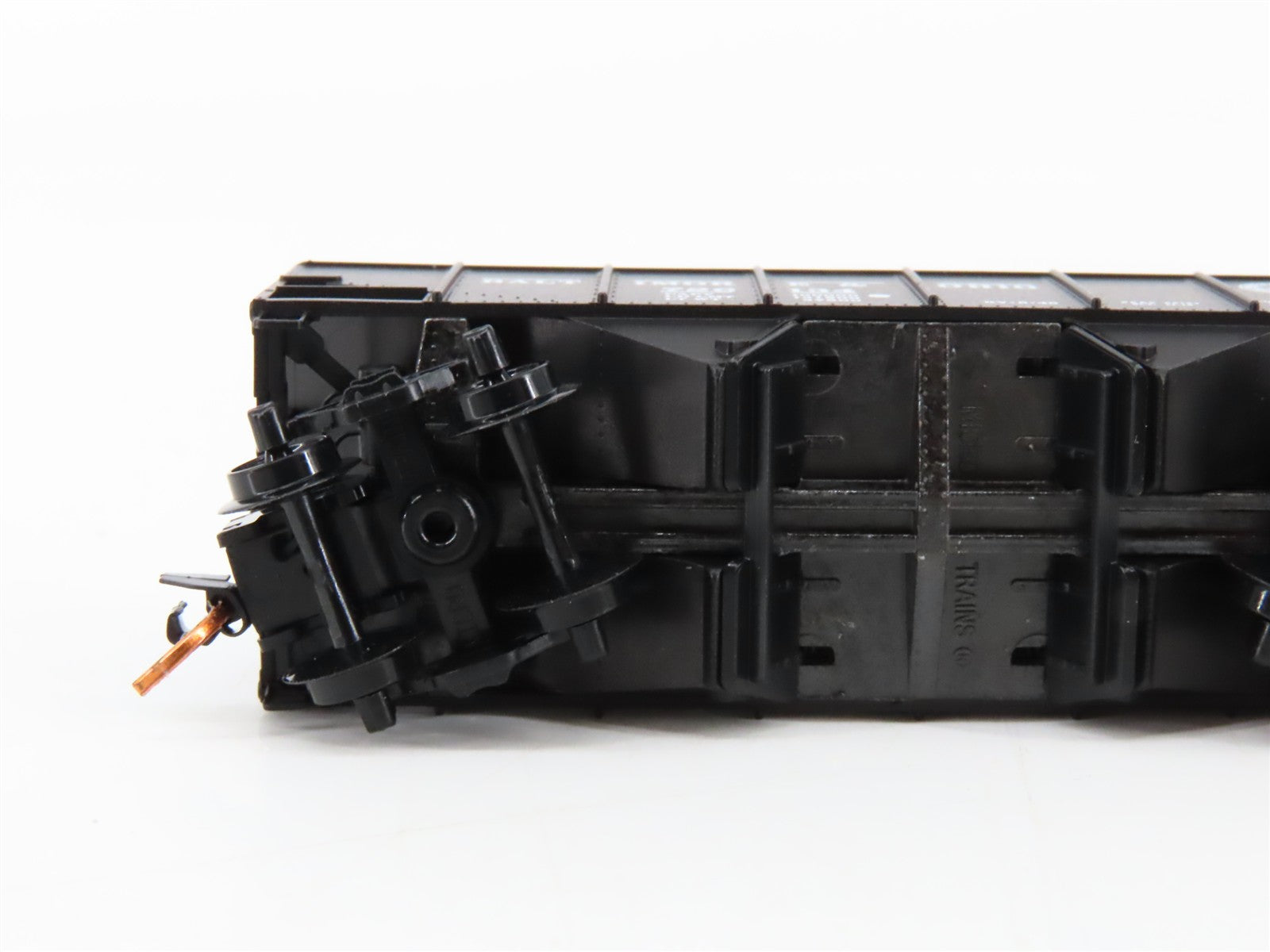 N Scale Micro-Trains MTL 05600390 Baltimore & Ohio 33' 2-Bay Hopper RTR
