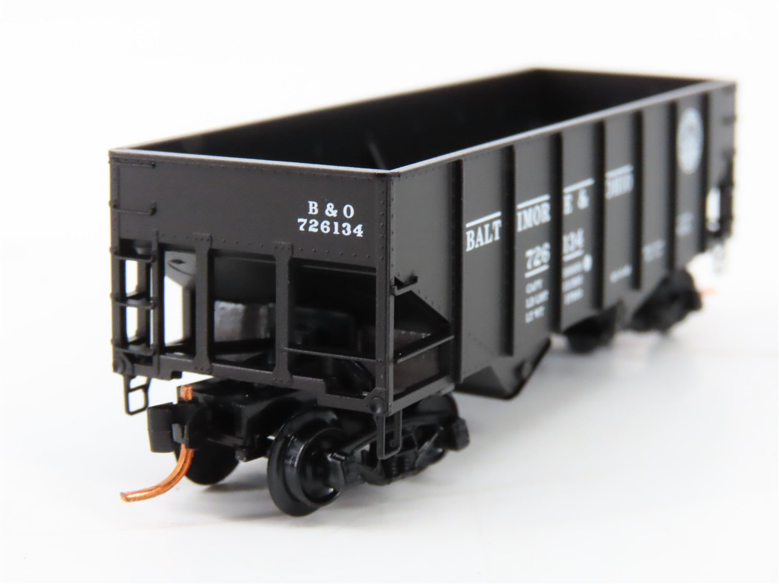 N Scale Micro-Trains MTL 05600390 Baltimore & Ohio 33' 2-Bay Hopper RTR
