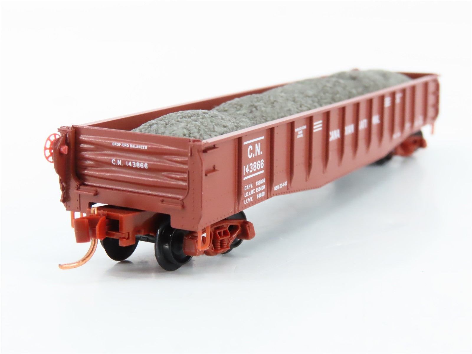 N Micro-Trains MTL 04600390 CN Canadian National 50' Gondola 143866 w/ Load RTR