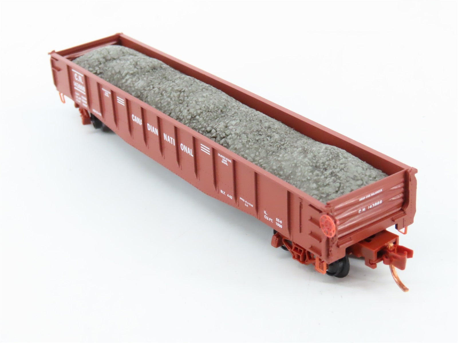 N Micro-Trains MTL 04600390 CN Canadian National 50' Gondola 143866 w/ Load RTR