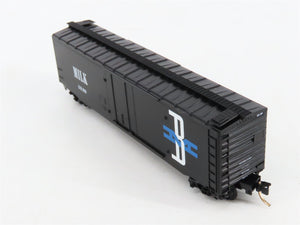 N Scale Micro-Trains MTL 32330 Boston & Maine 50' Plug Door Milk Box Car RTR