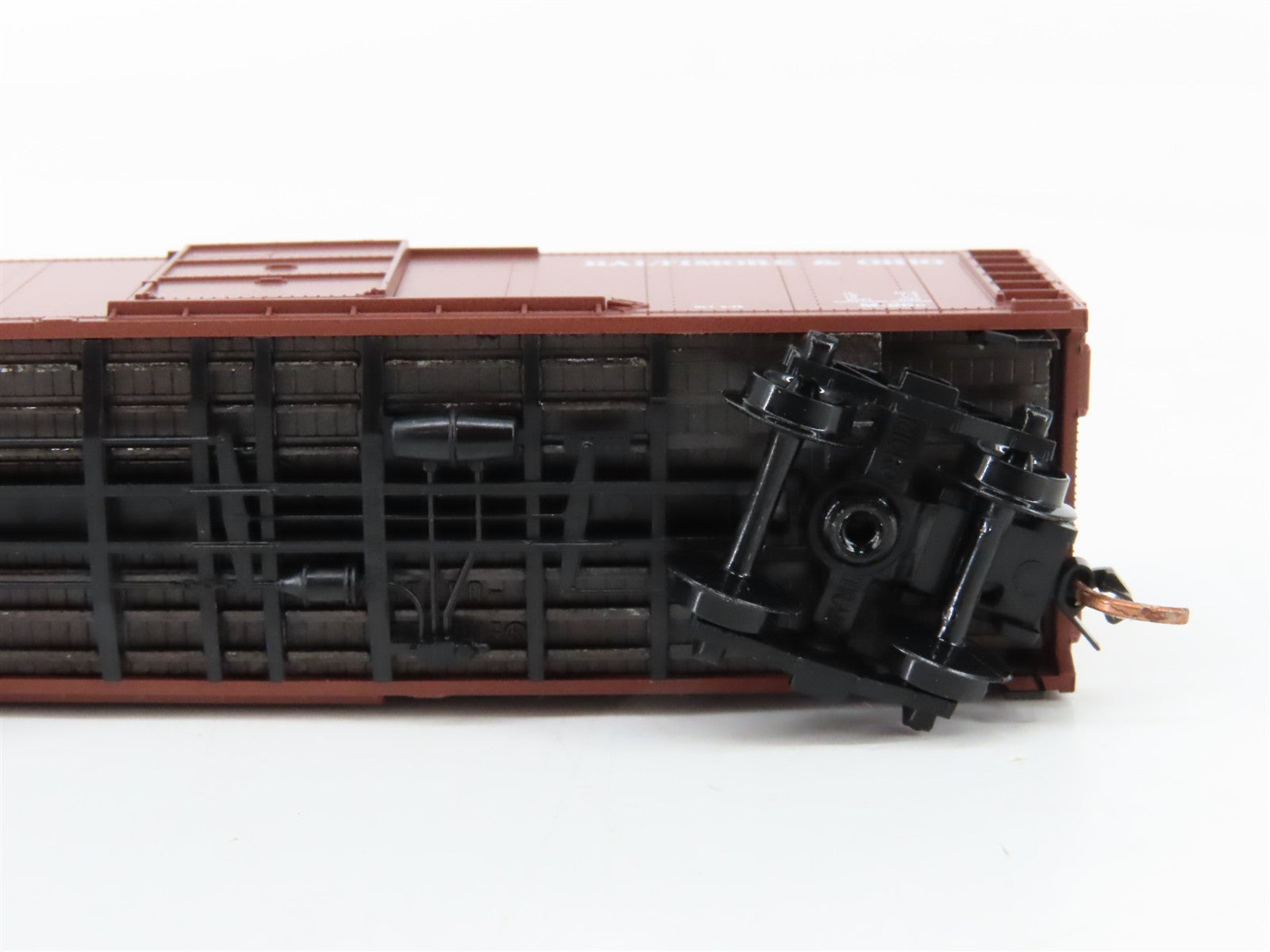 N Scale Micro-Trains MTL 120210 B&O Baltimore & Ohio 40' Box Car 272500 RTR