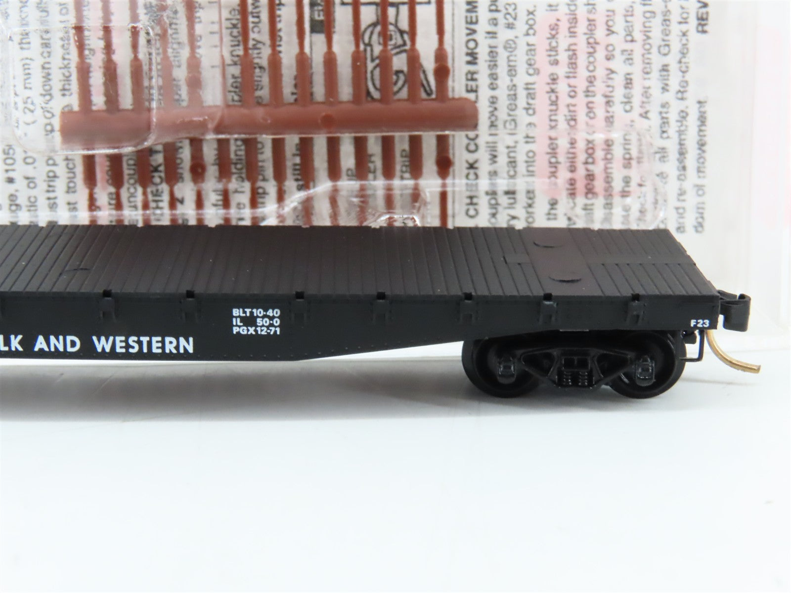 N Scale Micro-Trains MTL 45020 NW Norfolk & Western 50' Flat Car 202542 RTR