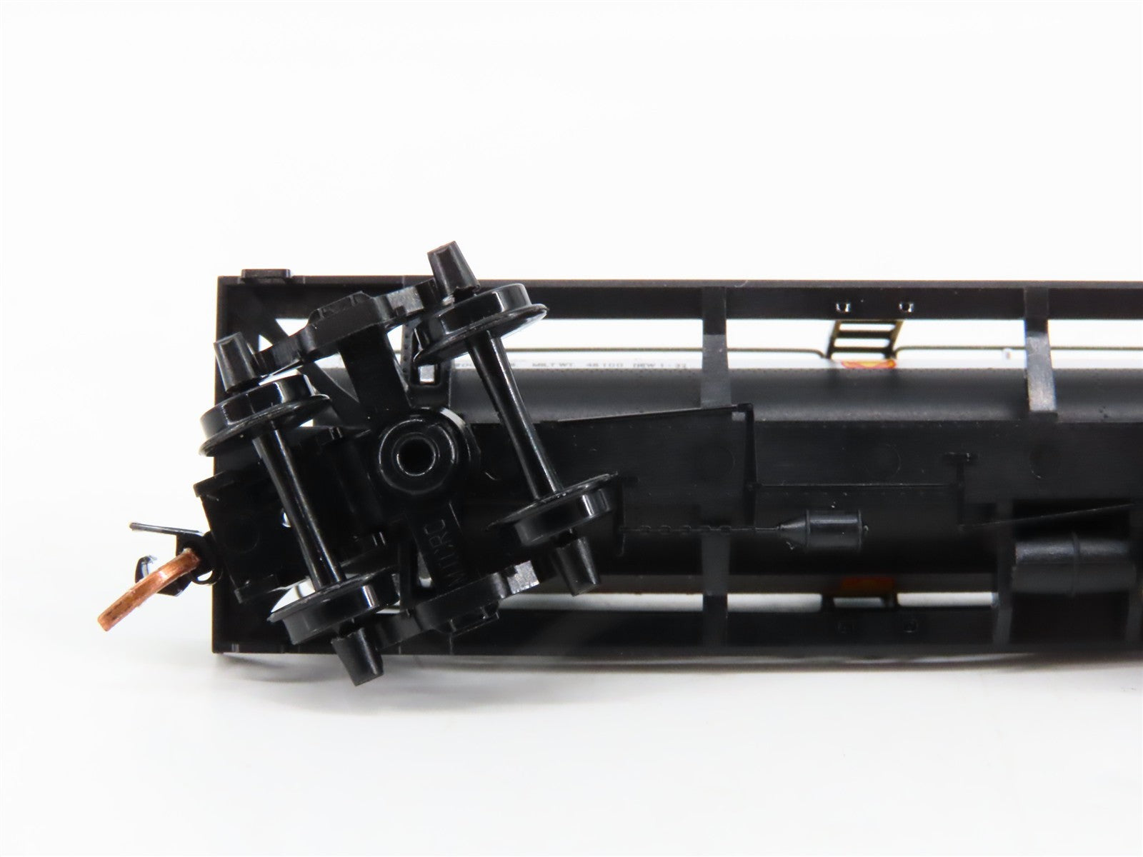 N Scale Micro-Trains MTL 06600080 CTTX Navy Gas & Supply 3-Dome Tank Car 8511