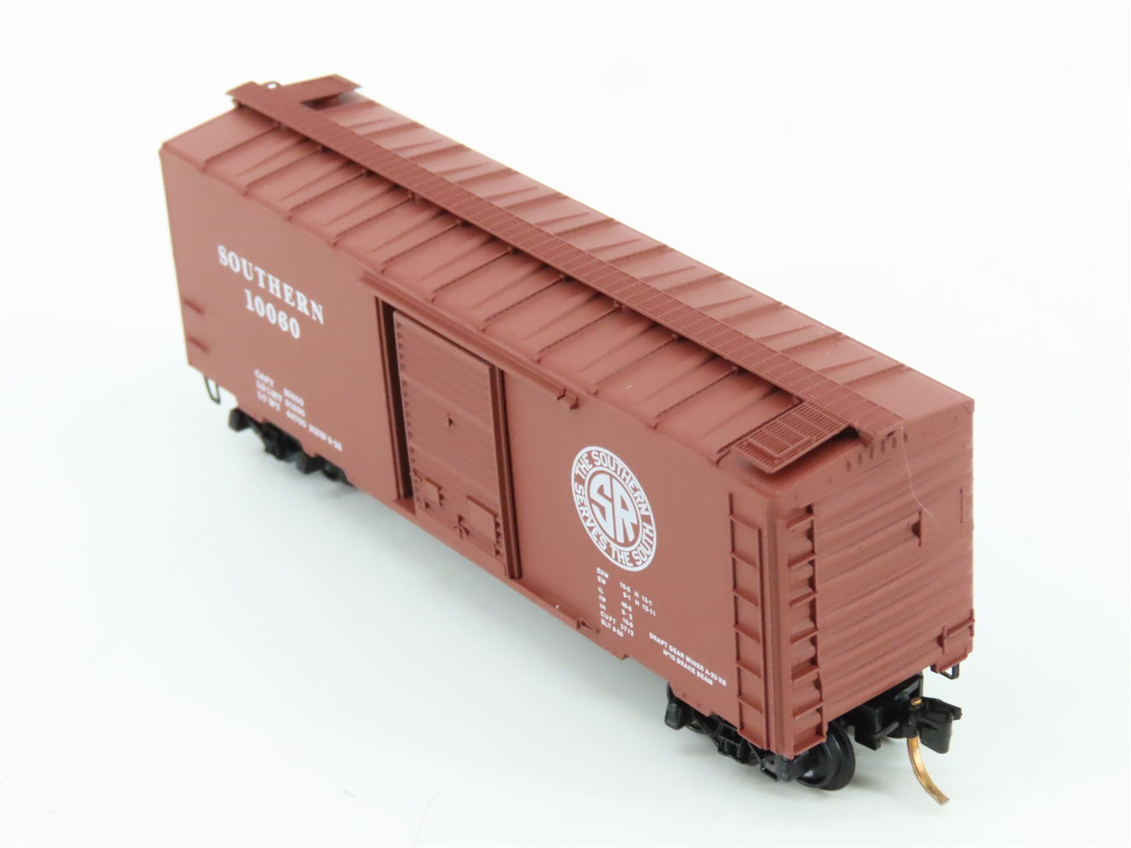 N Scale Micro-Trains MTL 20530 Southern 40' Box Car 10060 RTR