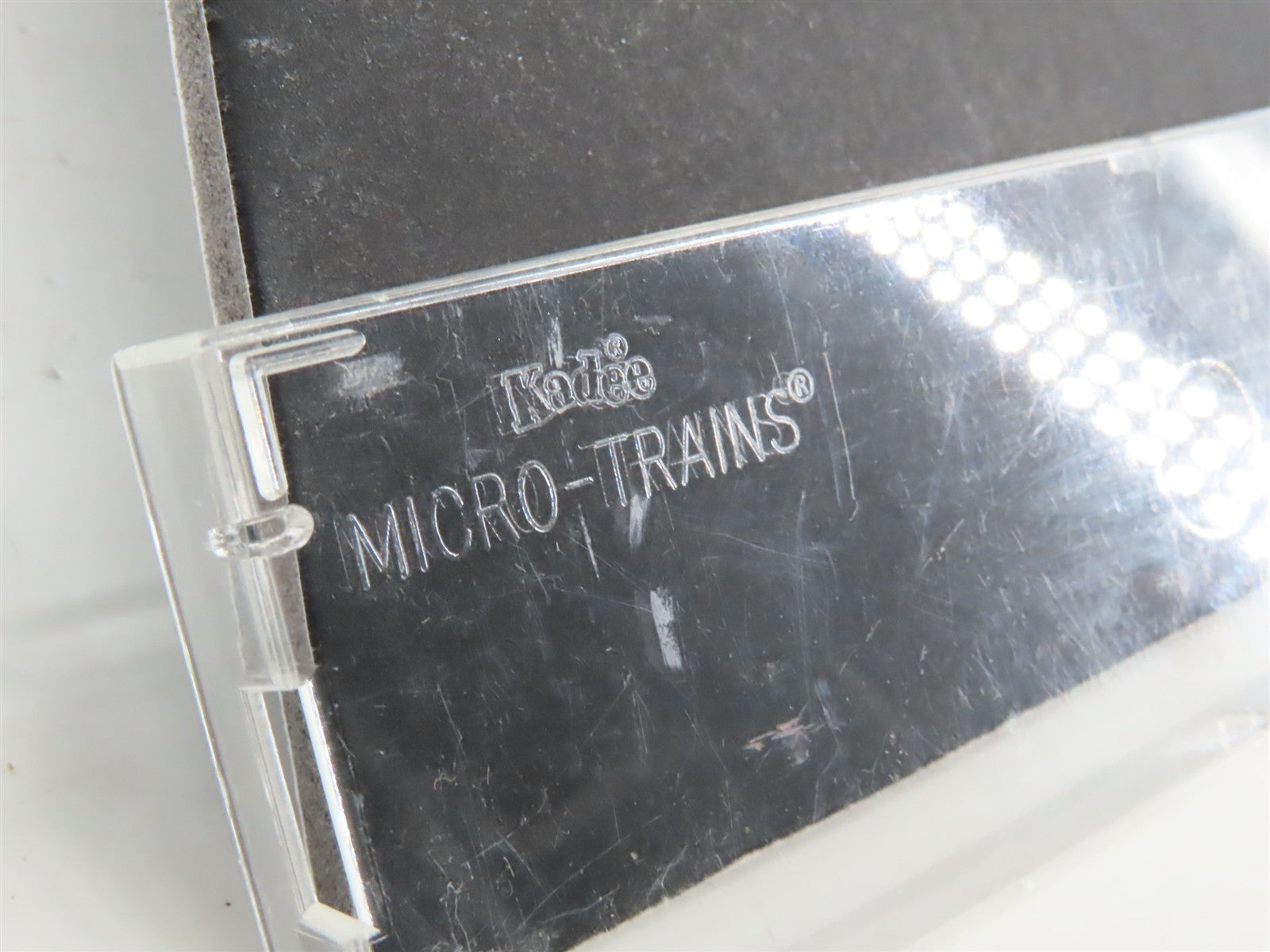 N Scale Micro-Trains MTL 20530 Southern 40' Box Car 10060 RTR