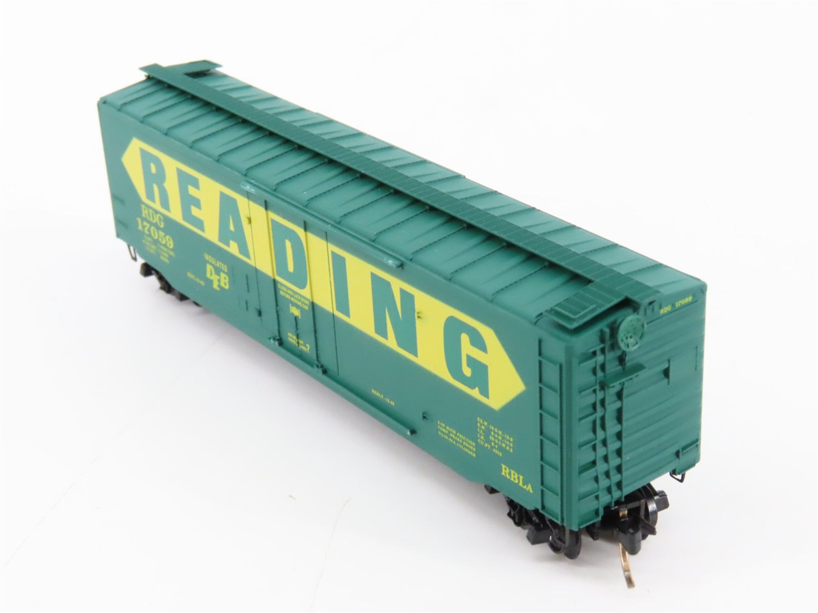 N Scale Micro-Trains MTL 32320 RDG Reading 50' Plug Door Box Car 17059 RTR