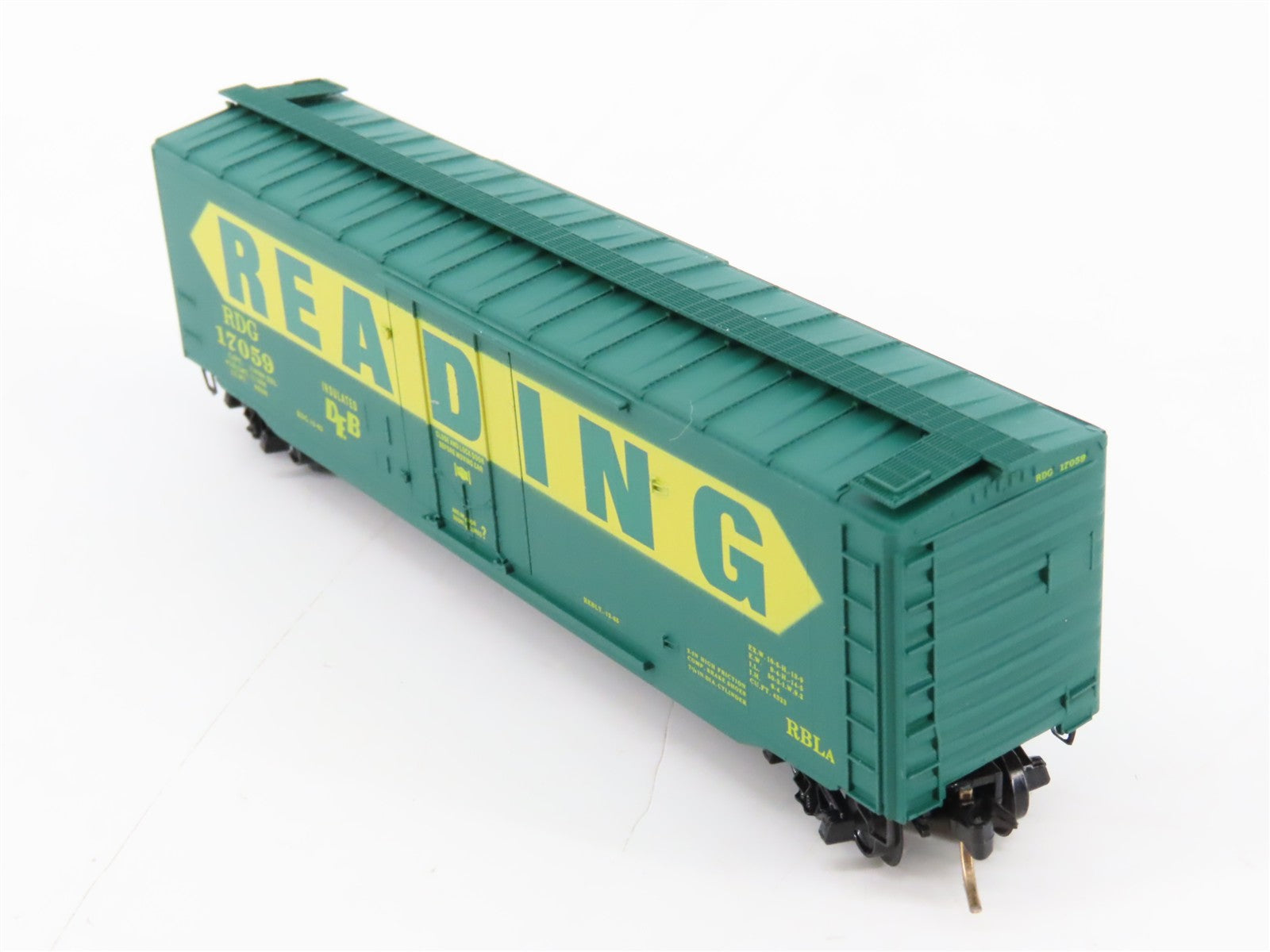N Scale Micro-Trains MTL 32320 RDG Reading 50' Plug Door Box Car 17059 RTR