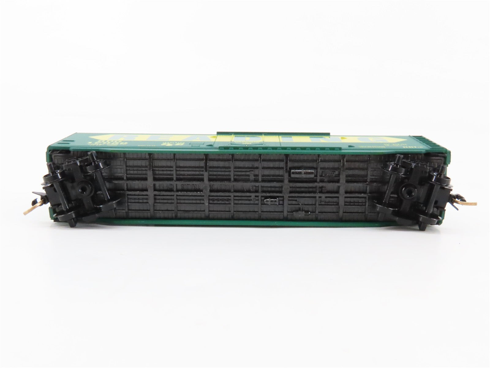 N Scale Micro-Trains MTL 32320 RDG Reading 50' Plug Door Box Car 17059 RTR