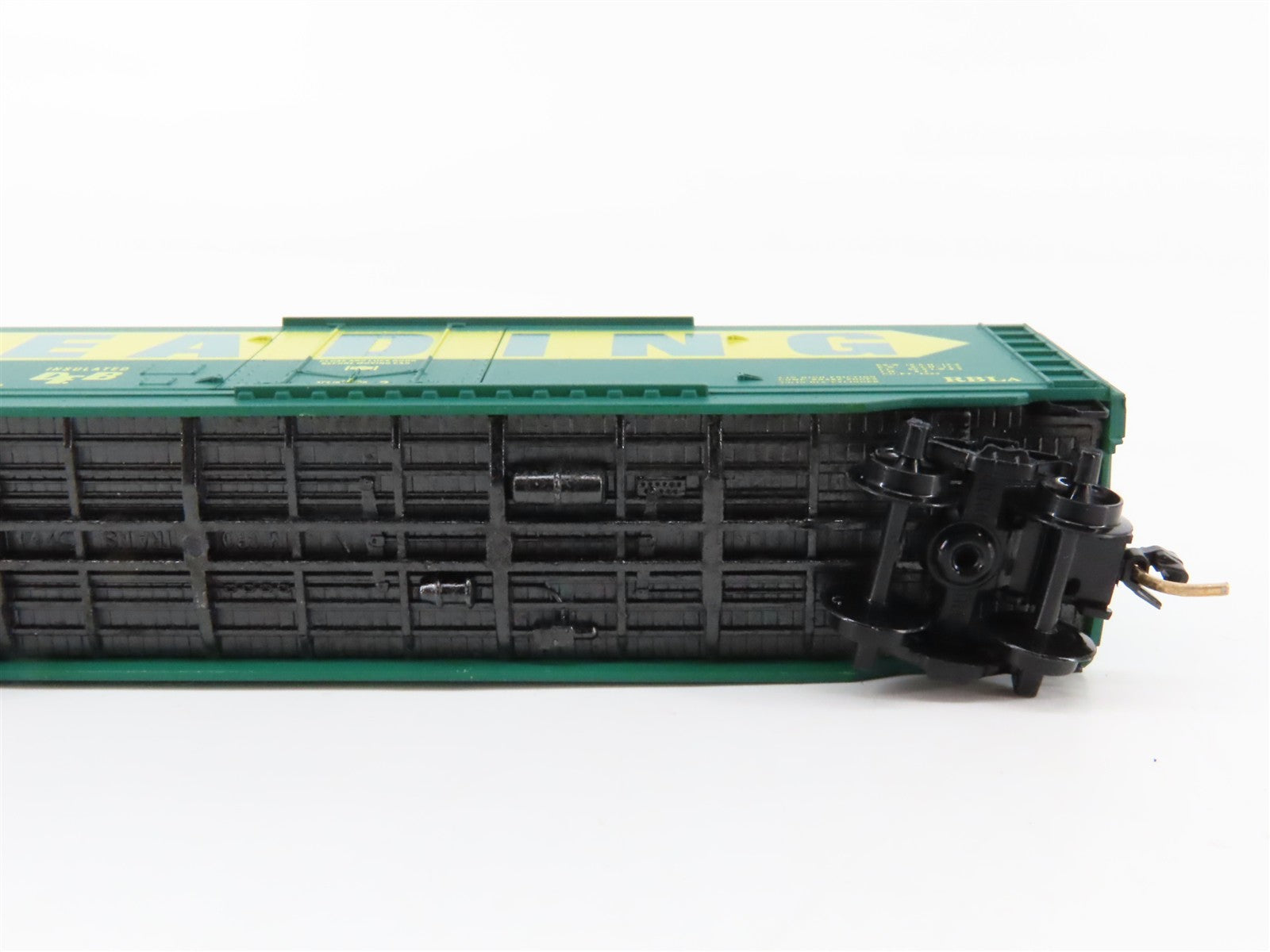N Scale Micro-Trains MTL 32320 RDG Reading 50' Plug Door Box Car 17059 RTR