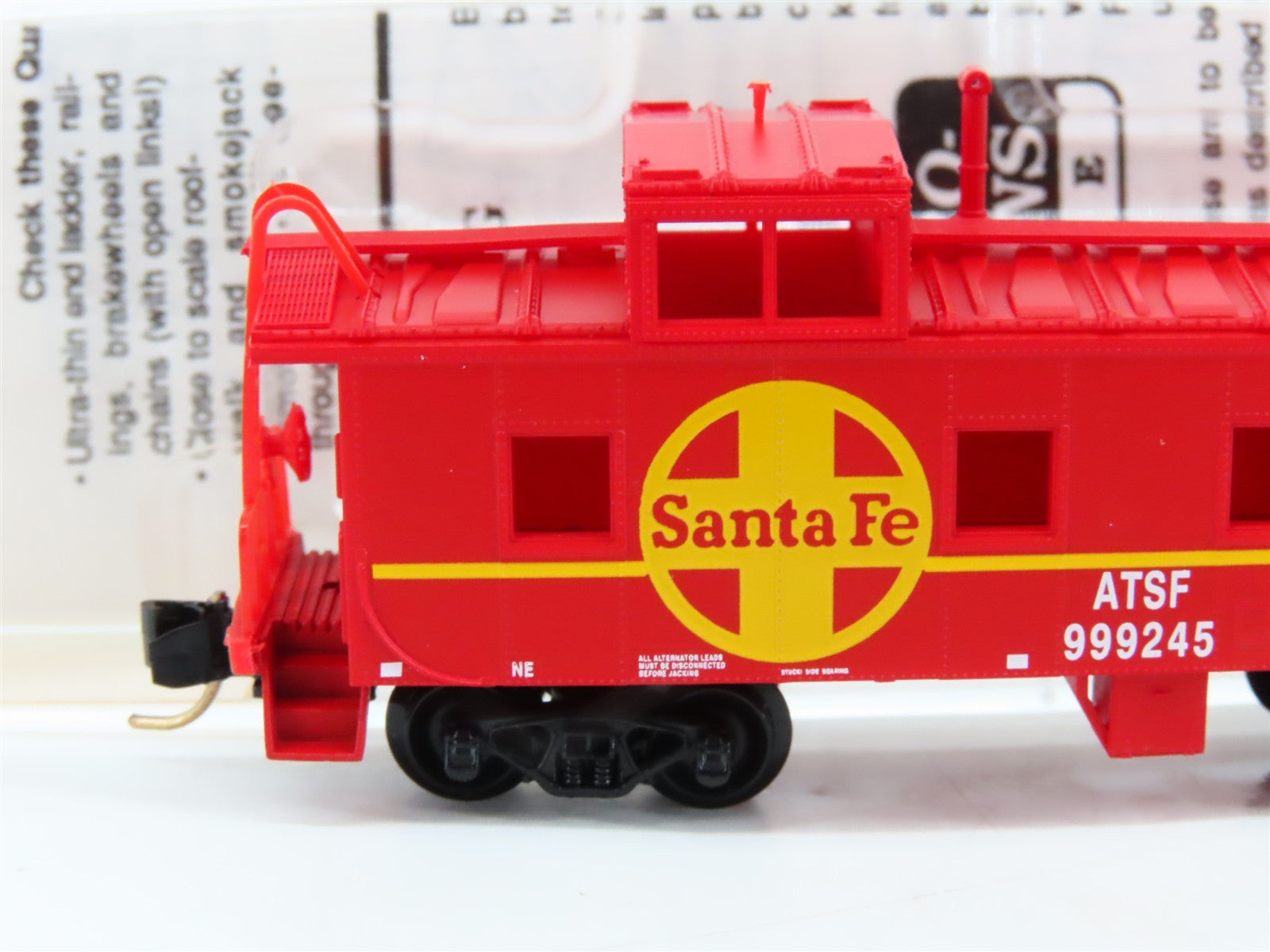 N Scale Micro-Trains MTL 100030 ATSF Santa Fe 36' Steel Side Caboose 999245 RTR