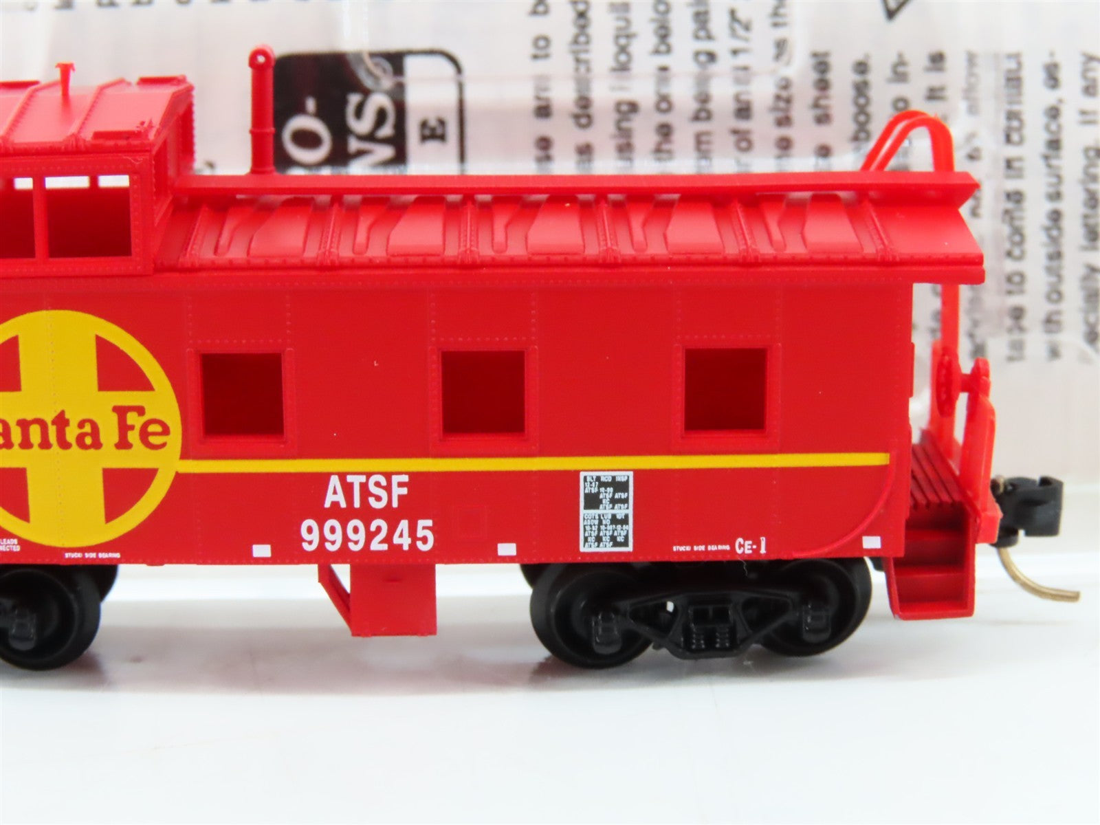 N Scale Micro-Trains MTL 100030 ATSF Santa Fe 36' Steel Side Caboose 999245 RTR