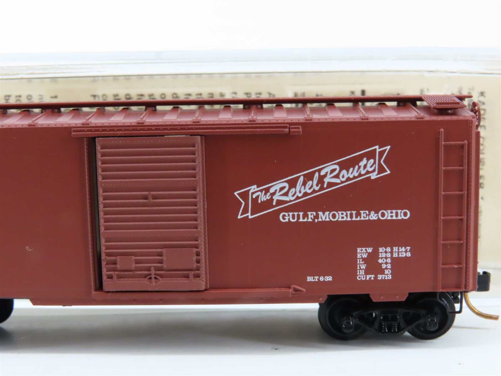 N Scale Micro-Trains MTL 20230 GM&O Gulf, Mobile & Ohio 40' Box Car 5676 RTR