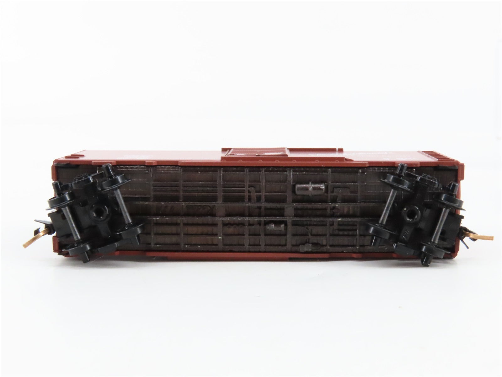 N Scale Micro-Trains MTL 20230 GM&O Gulf, Mobile & Ohio 40' Box Car 5676 RTR
