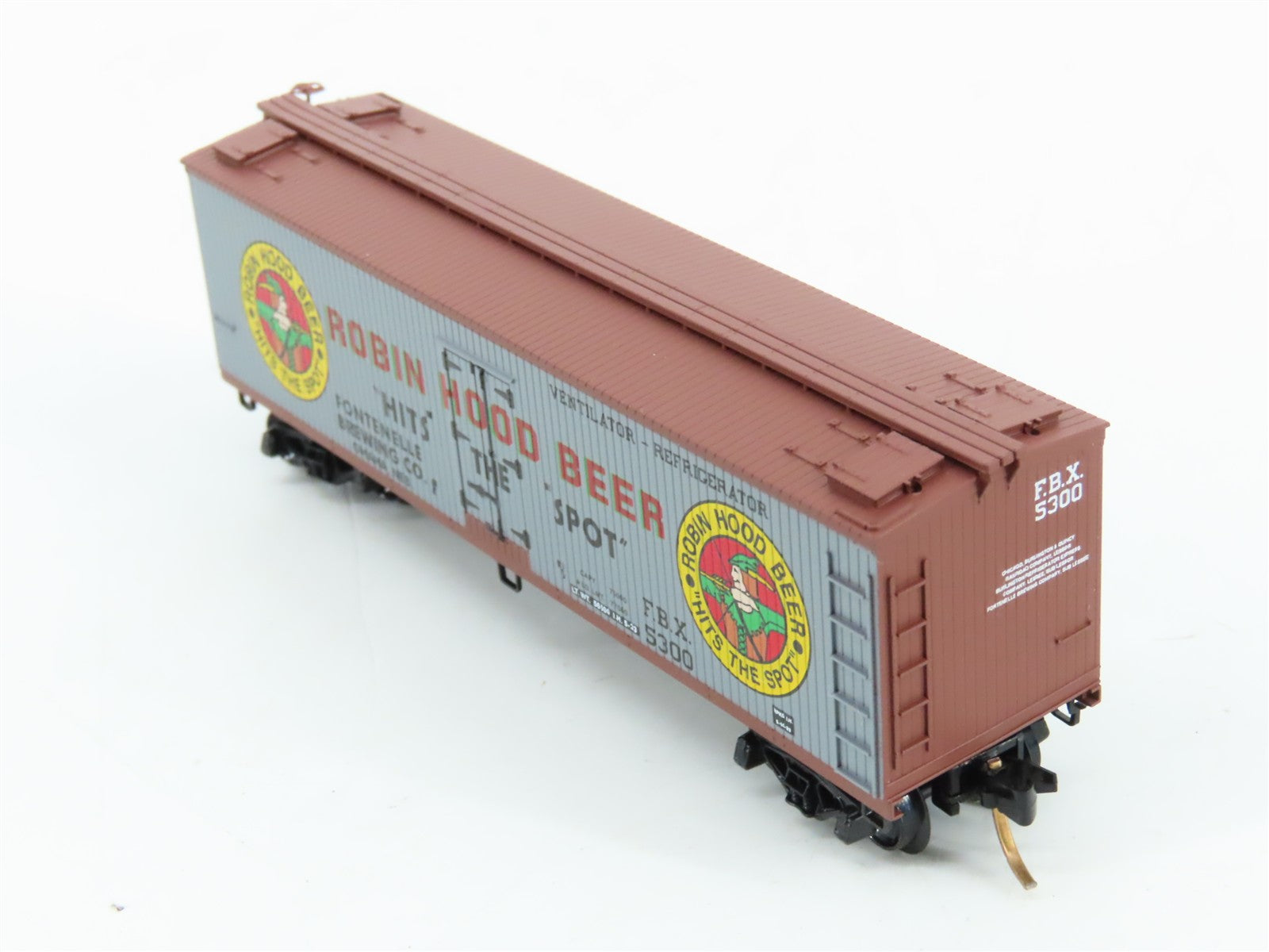 N Scale Micro-Trains MTL 49450 FBX Fontenelle Brewing Co. 40' Reefer 5300 RTR