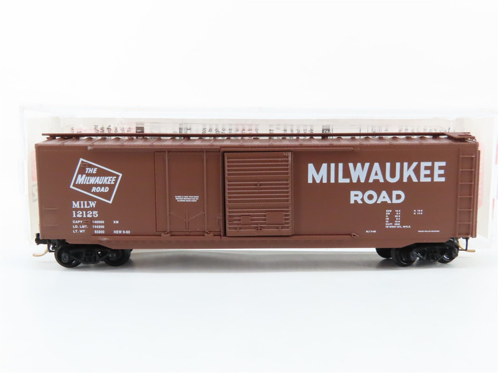 N Scale Micro-Trains MTL 33100 MILW Milwaukee Road 50' Box Car 12125 RTR