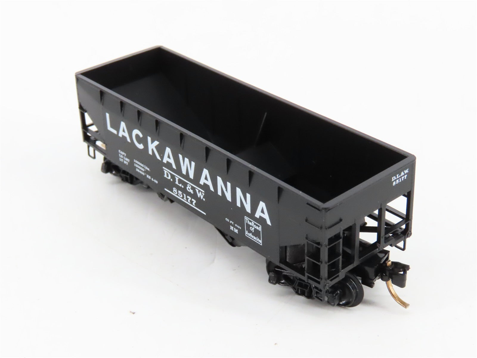 N Scale Micro-Trains MTL 55360 Delaware, Lackawanna & Western 33' Hopper RTR