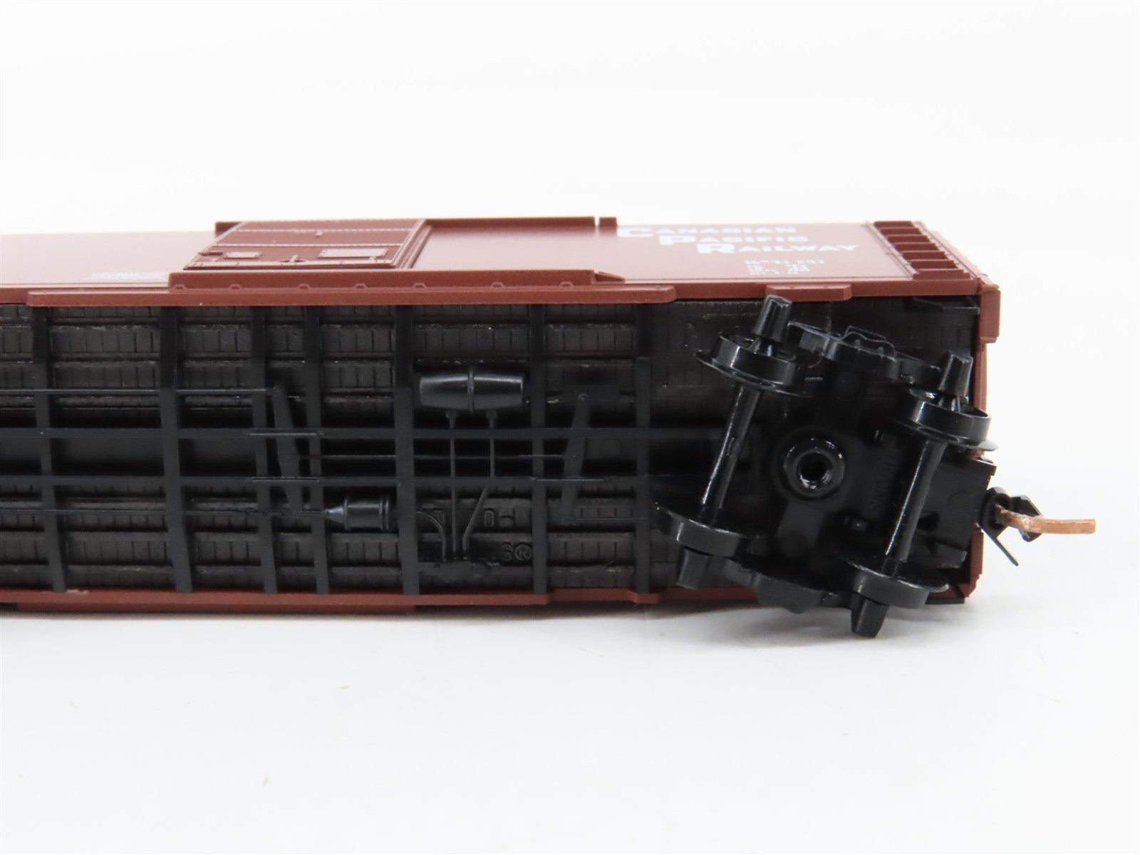 N Scale Micro-Trains MTL 20436/3 CP Canadian Pacific 40' Box Car 51096 RTR