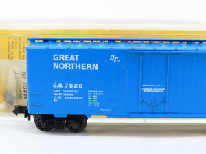 N Scale Micro-Trains MTL 21041 GN Great Northern 40' Box Car 7020 RTR