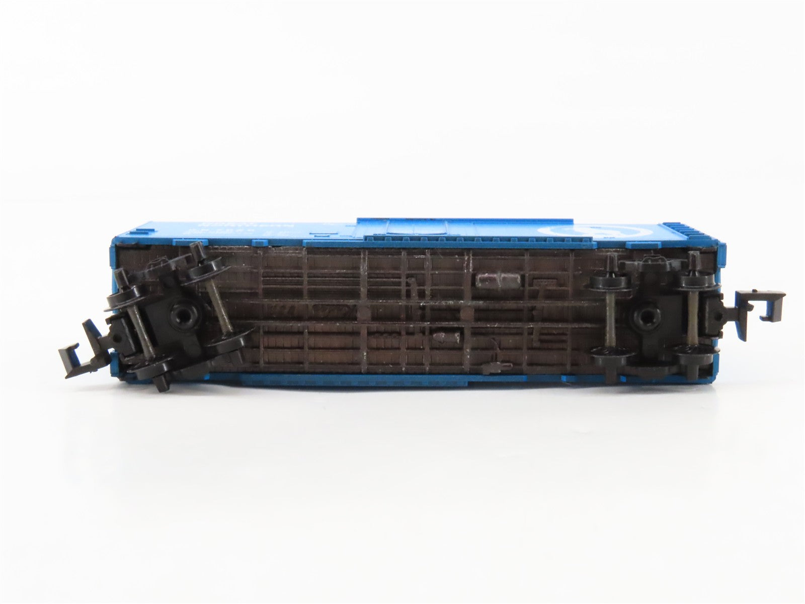 N Scale Micro-Trains MTL 21041 GN Great Northern 40' Box Car 7020 RTR
