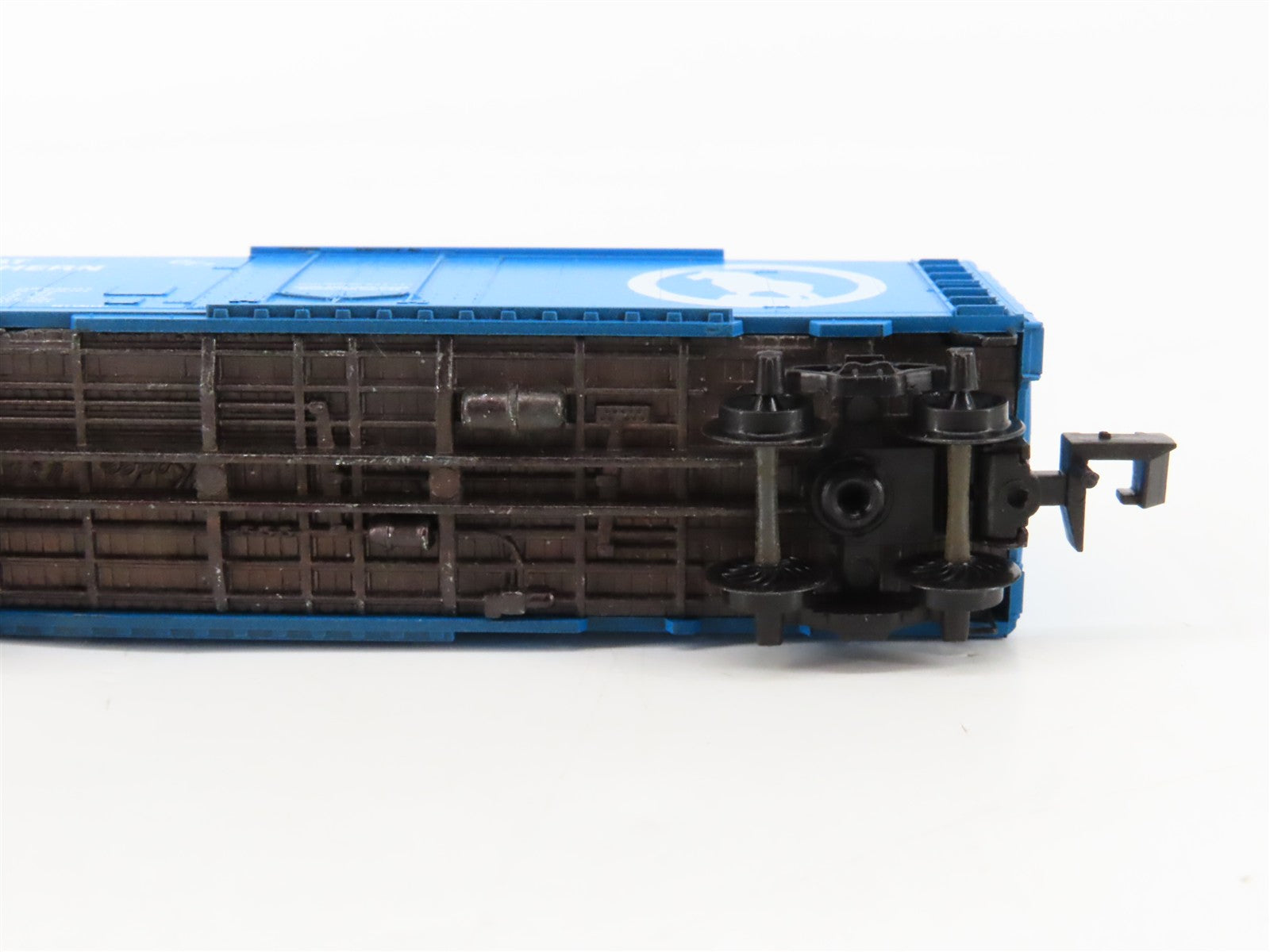 N Scale Micro-Trains MTL 21041 GN Great Northern 40' Box Car 7020 RTR