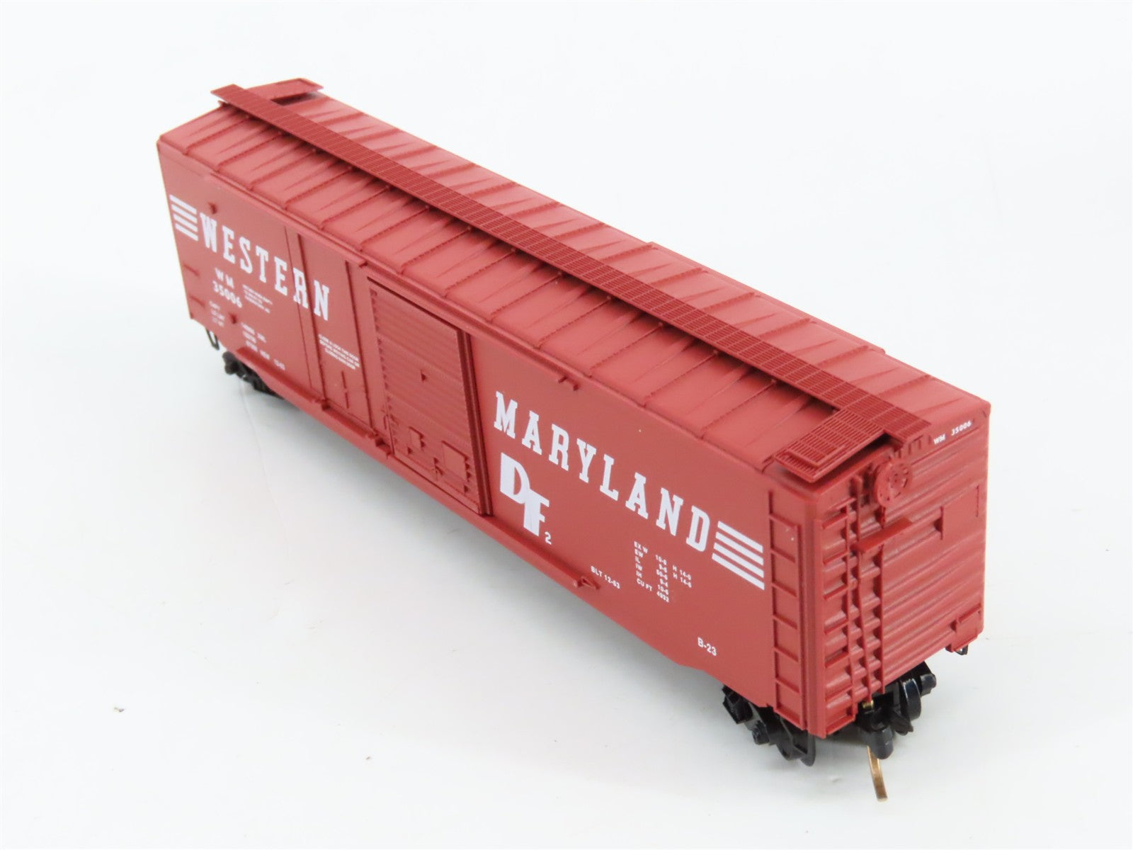 N Scale Micro-Trains MTL 33070 WM Western Maryland 50' Box Car 35006 RTR