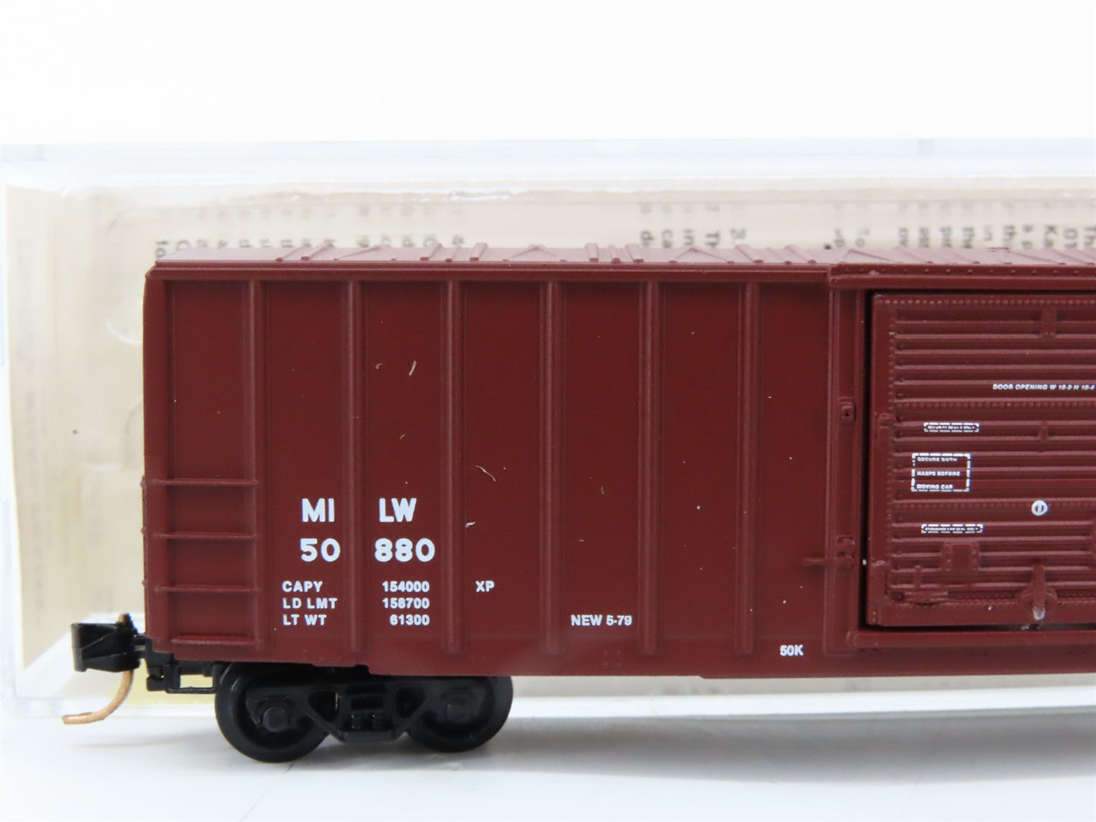 N Scale Micro-Trains MTL 25310 MILW Milwaukee Road 50' Box Car 50880 RTR