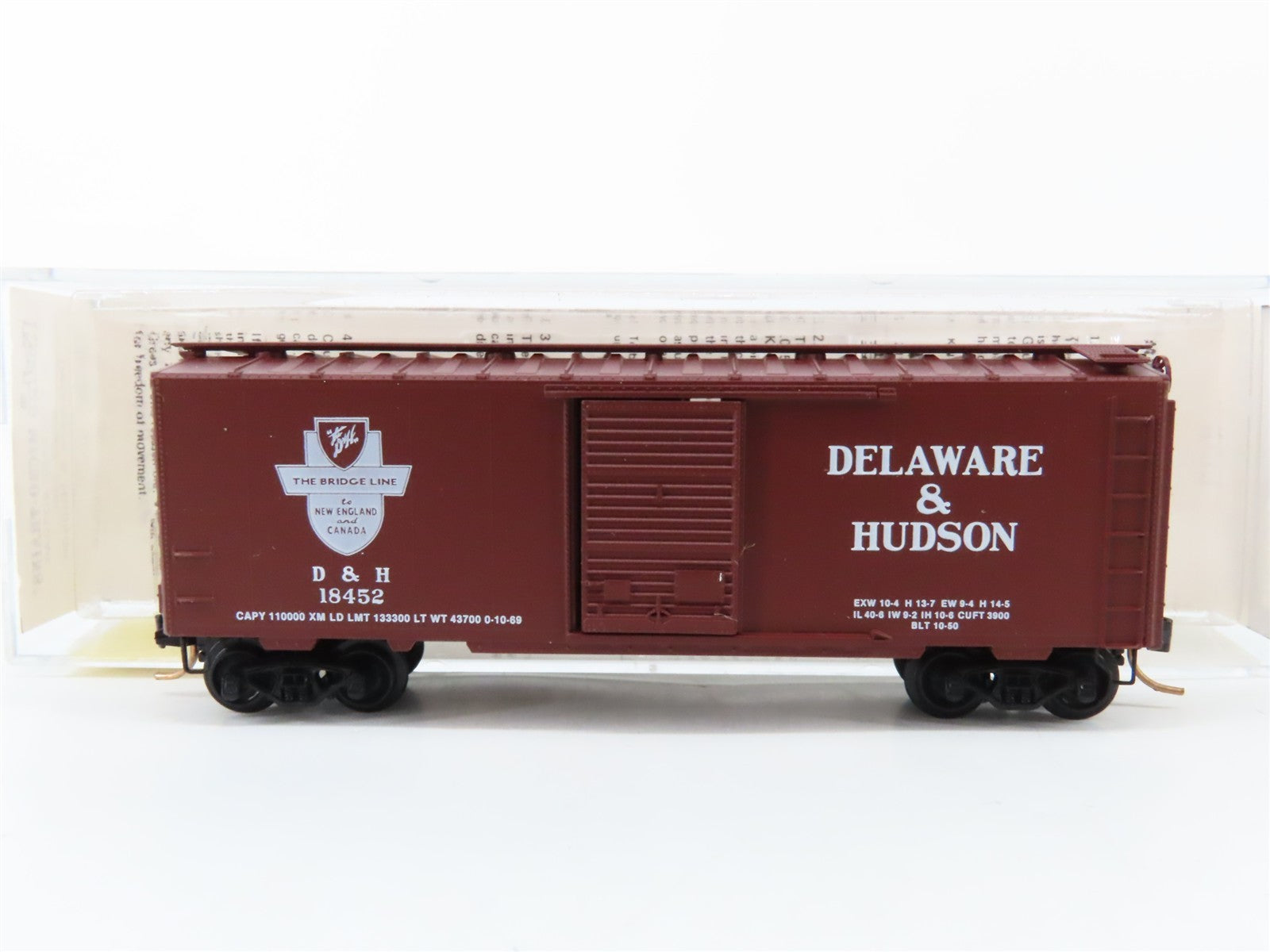 N Scale Kadee Micro-Trains MTL 20520 D&H Delaware & Hudson 40' Box Car 18452 RTR