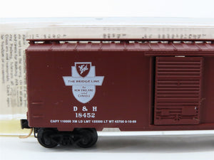 N Scale Kadee Micro-Trains MTL 20520 D&H Delaware & Hudson 40' Box Car 18452 RTR
