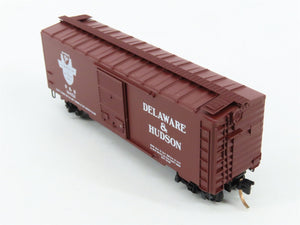 N Scale Kadee Micro-Trains MTL 20520 D&H Delaware & Hudson 40' Box Car 18452 RTR
